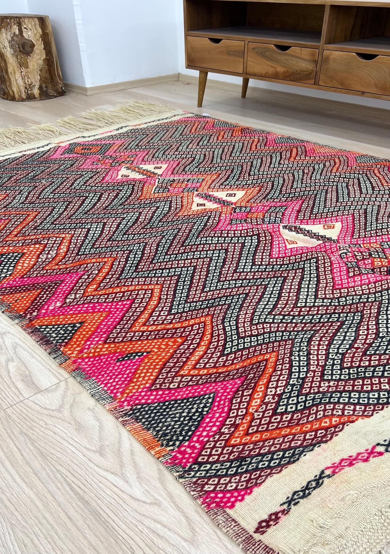 Jimena - Pink Turkish Kilim Rug - kudenrugs