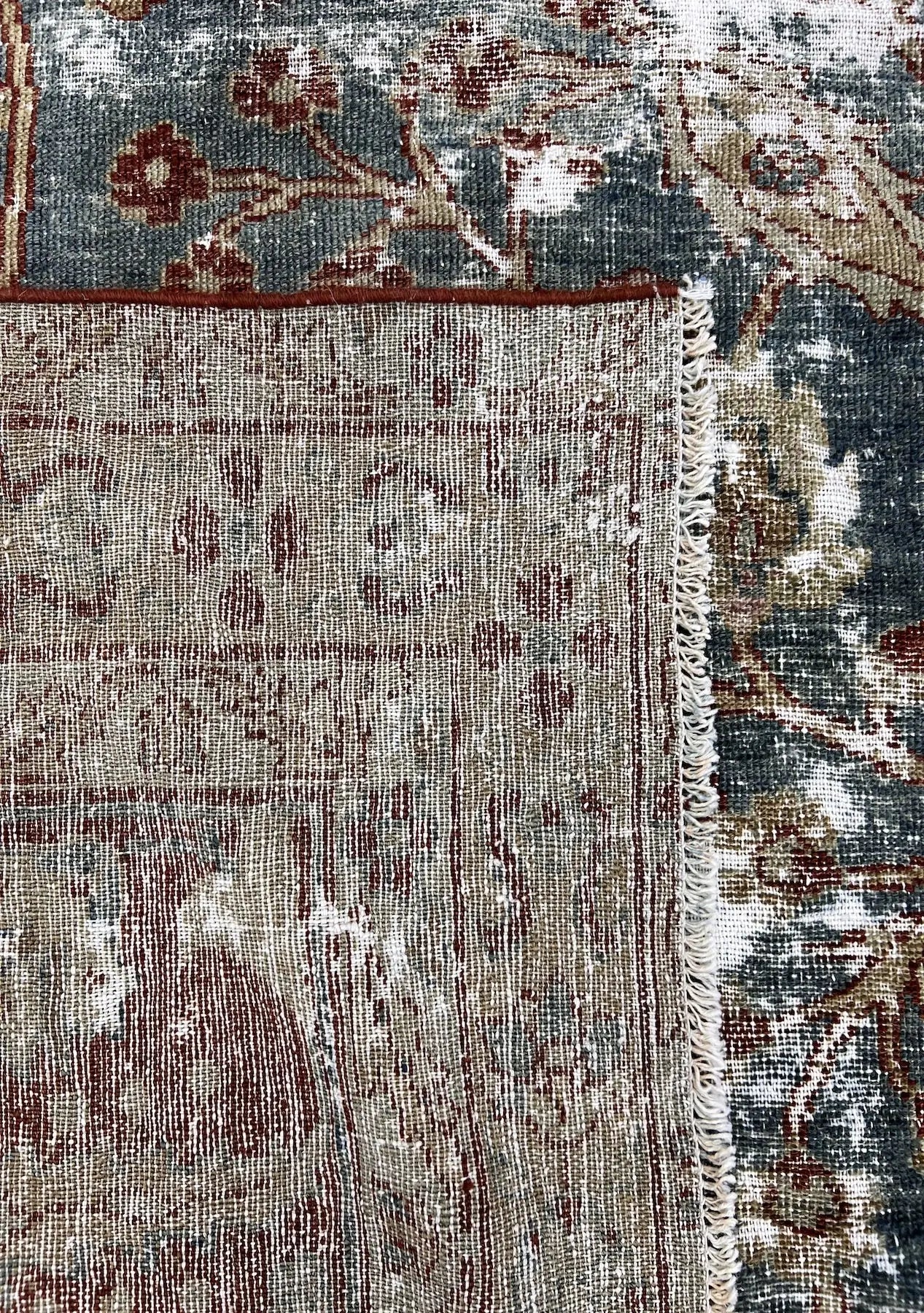 June - Vintage Persian Rug - kudenrugs