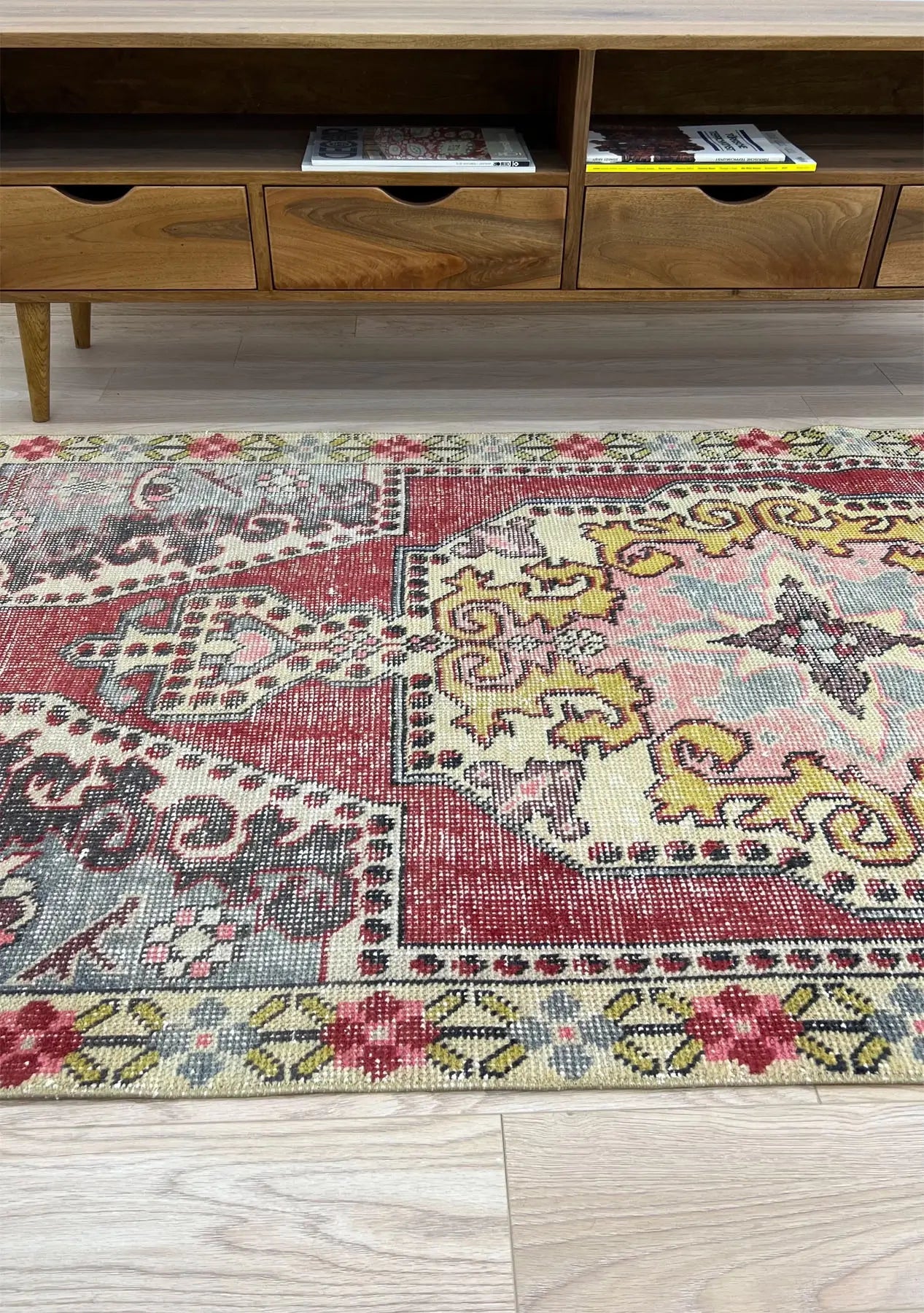 Karlie - Vintage Anatolian Rug - kudenrugs