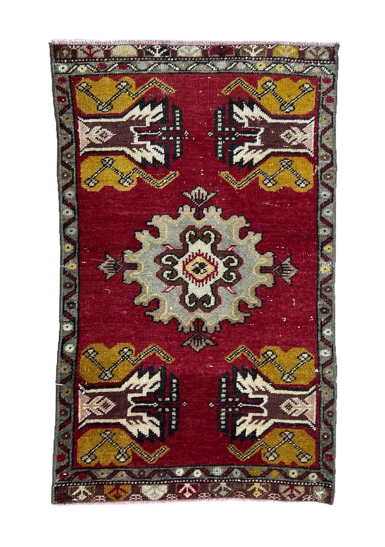 Katya - Vintage Mini Red Area Rug - kudenrugs