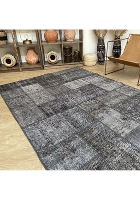 Kealy - Vintage Gray Patchwork Rug - kudenrugs