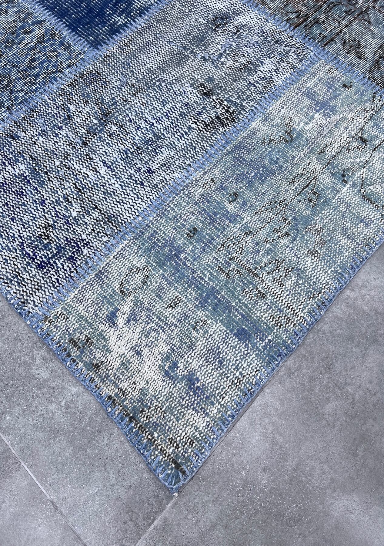 Laila - Vintage Blue Patchwork Rug - kudenrugs