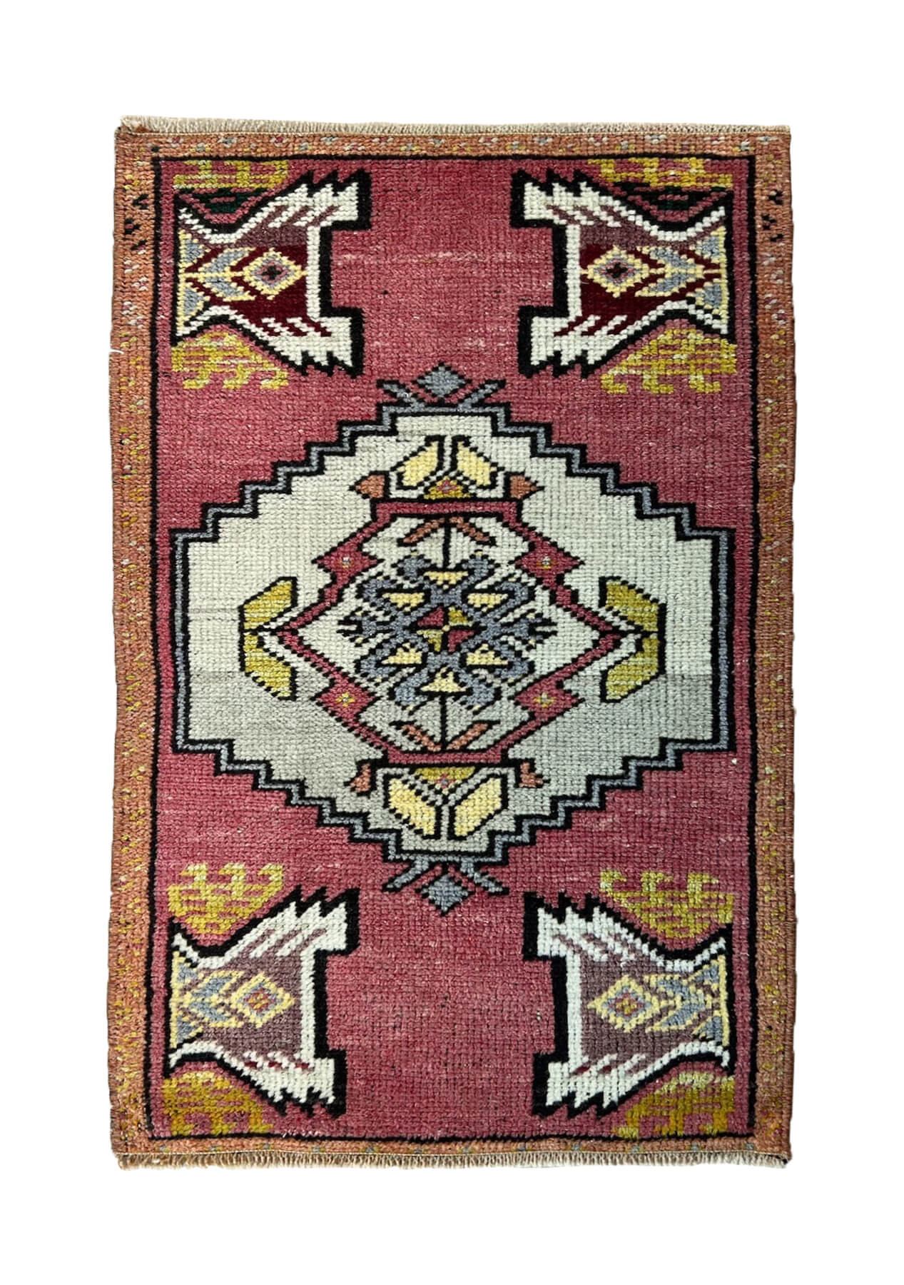 Leilani - Vintage Mini Pink Area Rug - kudenrugs