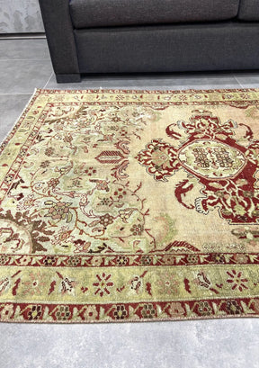 Litzy - Vintage Persian Rug - kudenrugs