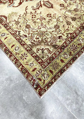 Litzy - Vintage Persian Rug - kudenrugs