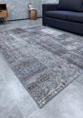 Macey - Vintage Gray Patchwork Rug - kudenrugs