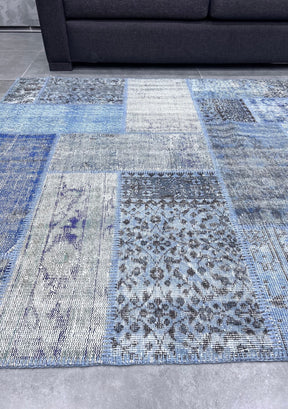 Maia - Vintage Blue Patchwork Rug - kudenrugs