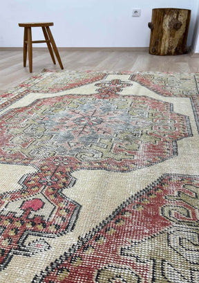 Makenzie - Vintage Anatolian Rug - kudenrugs