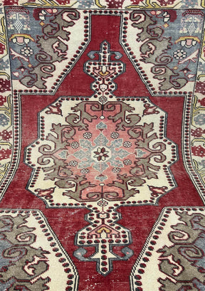 Martina - Vintage Anatolian Rug - kudenrugs