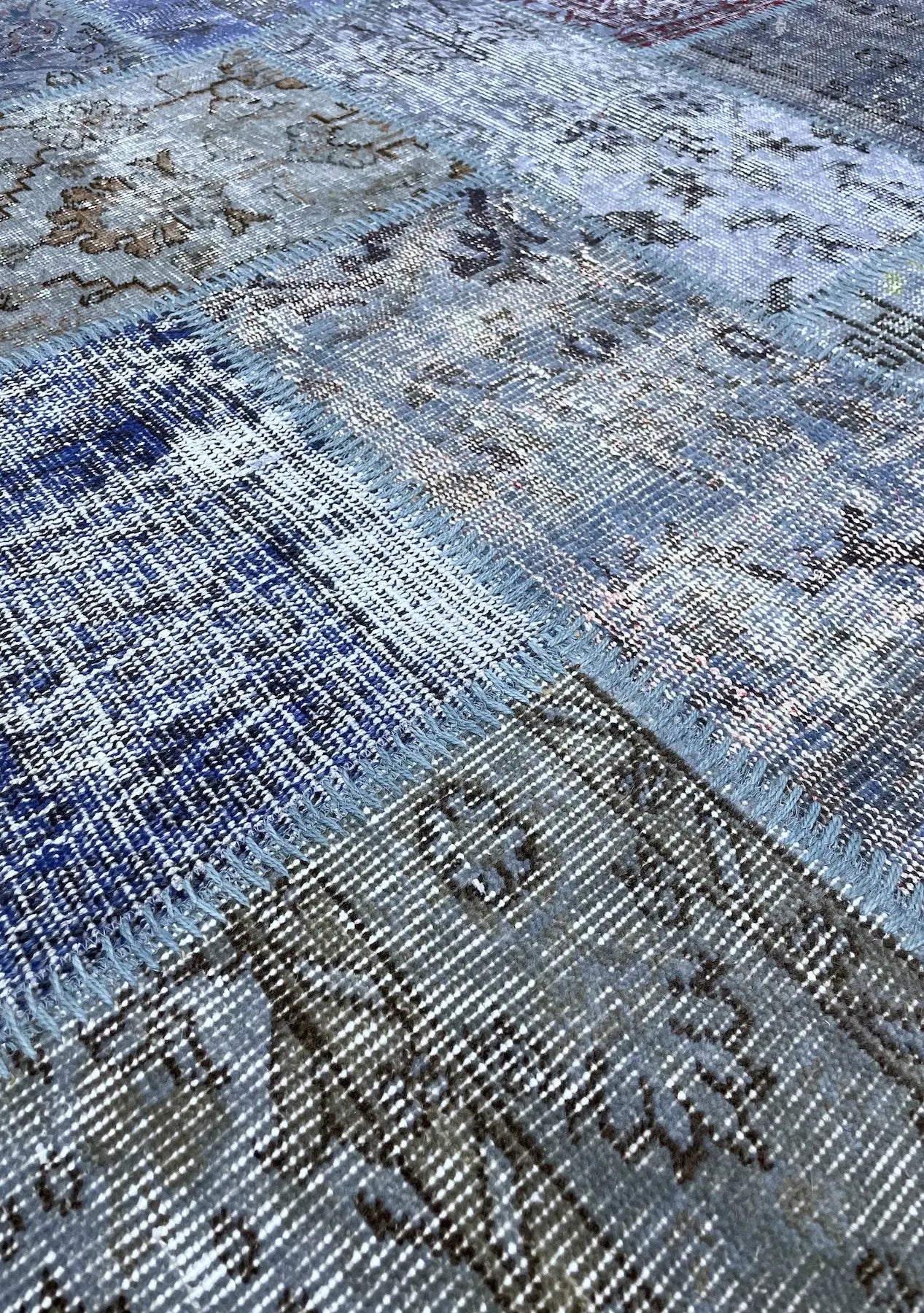 Nadra - Vintage Blue Patchwork Rug - kudenrugs