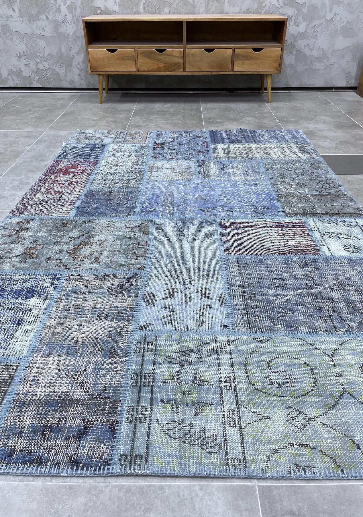 Nadra - Vintage Blue Patchwork Rug - kudenrugs