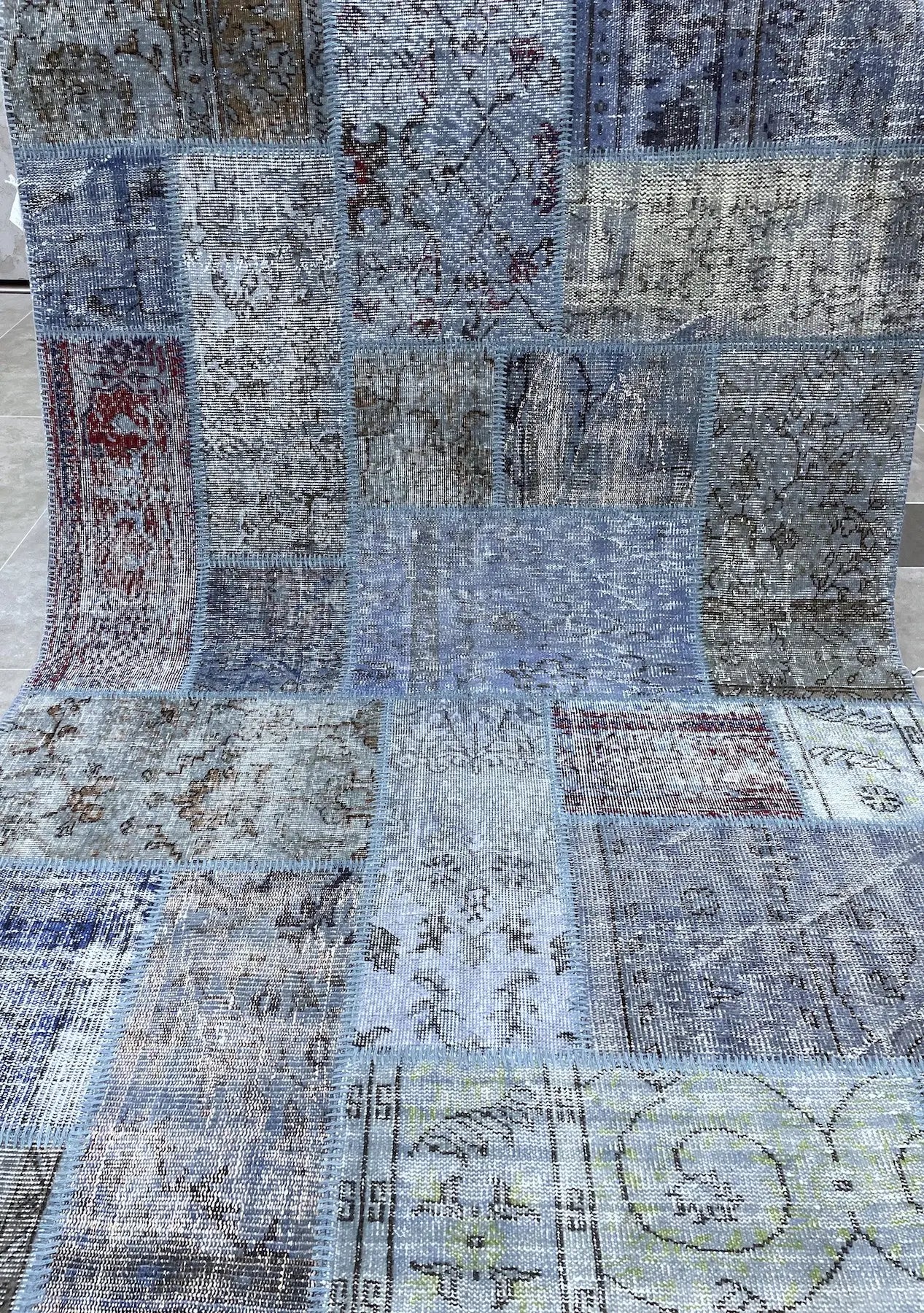 Nadra - Vintage Blue Patchwork Rug - kudenrugs