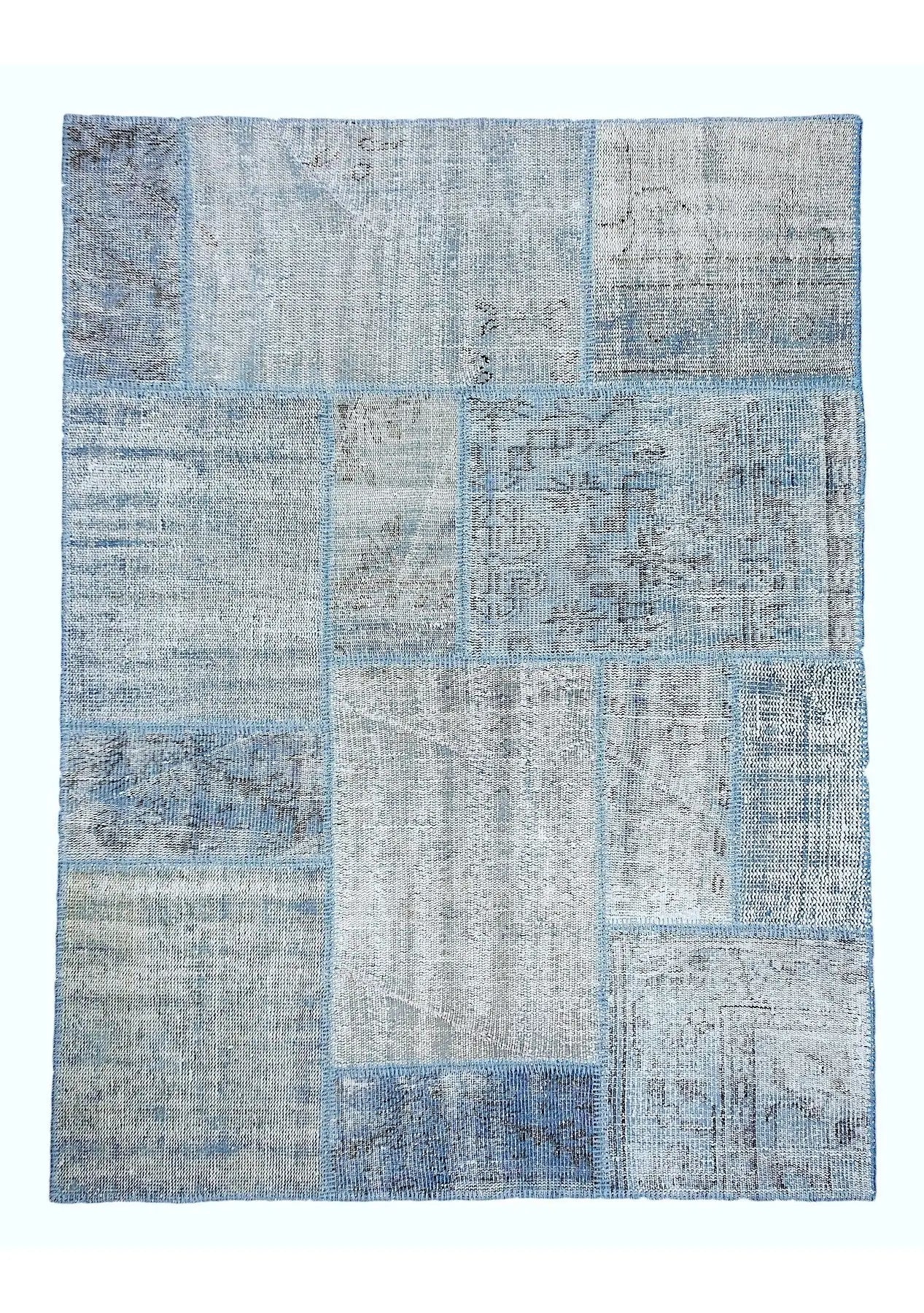 Naimah - Vintage Blue Patchwork Rug - kudenrugs