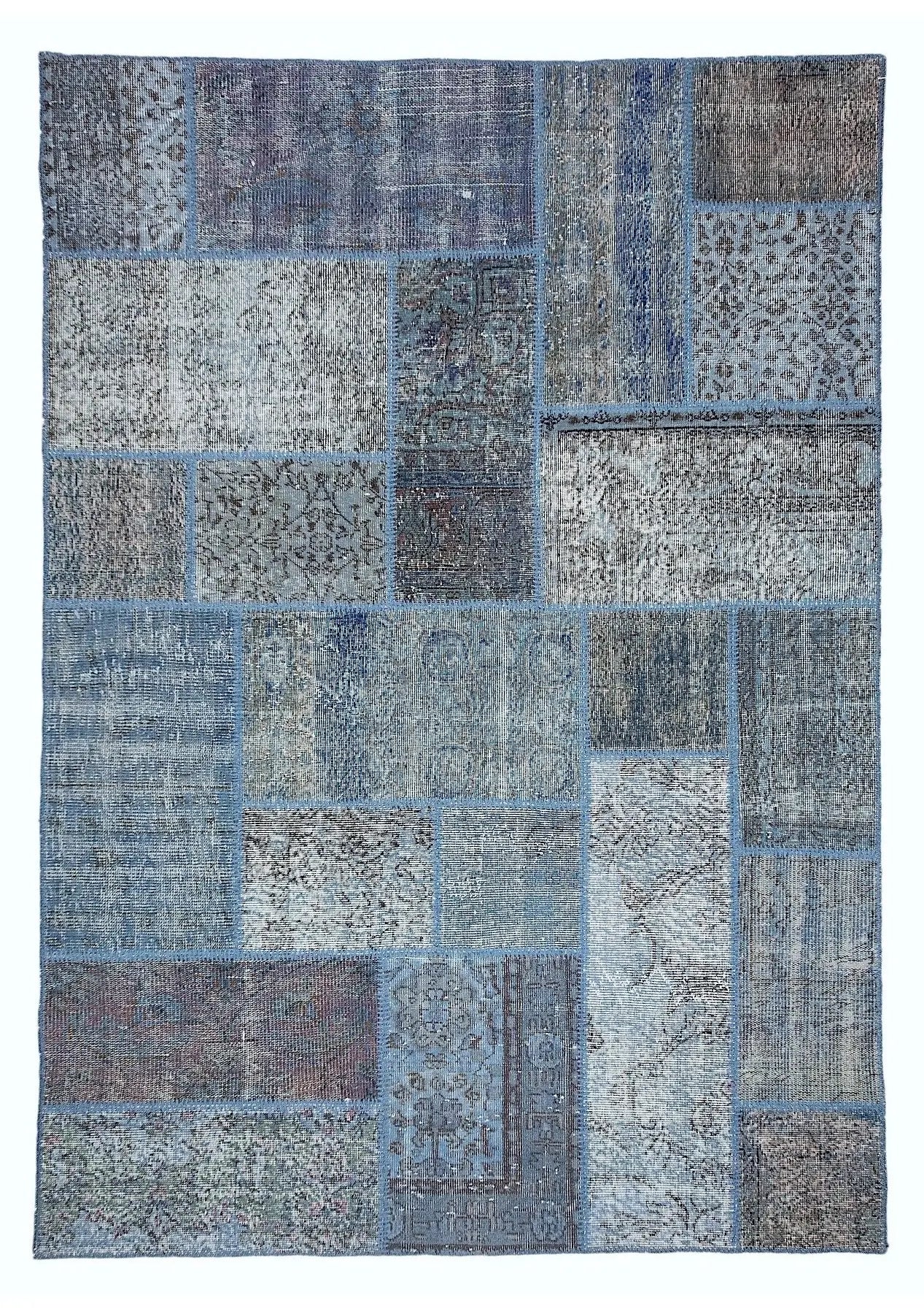 Nalo - Vintage Blue Patchwork Rug - kudenrugs