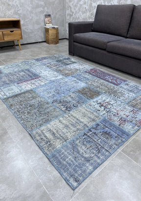 Nanako - Vintage Blue Patchwork Rug - kudenrugs
