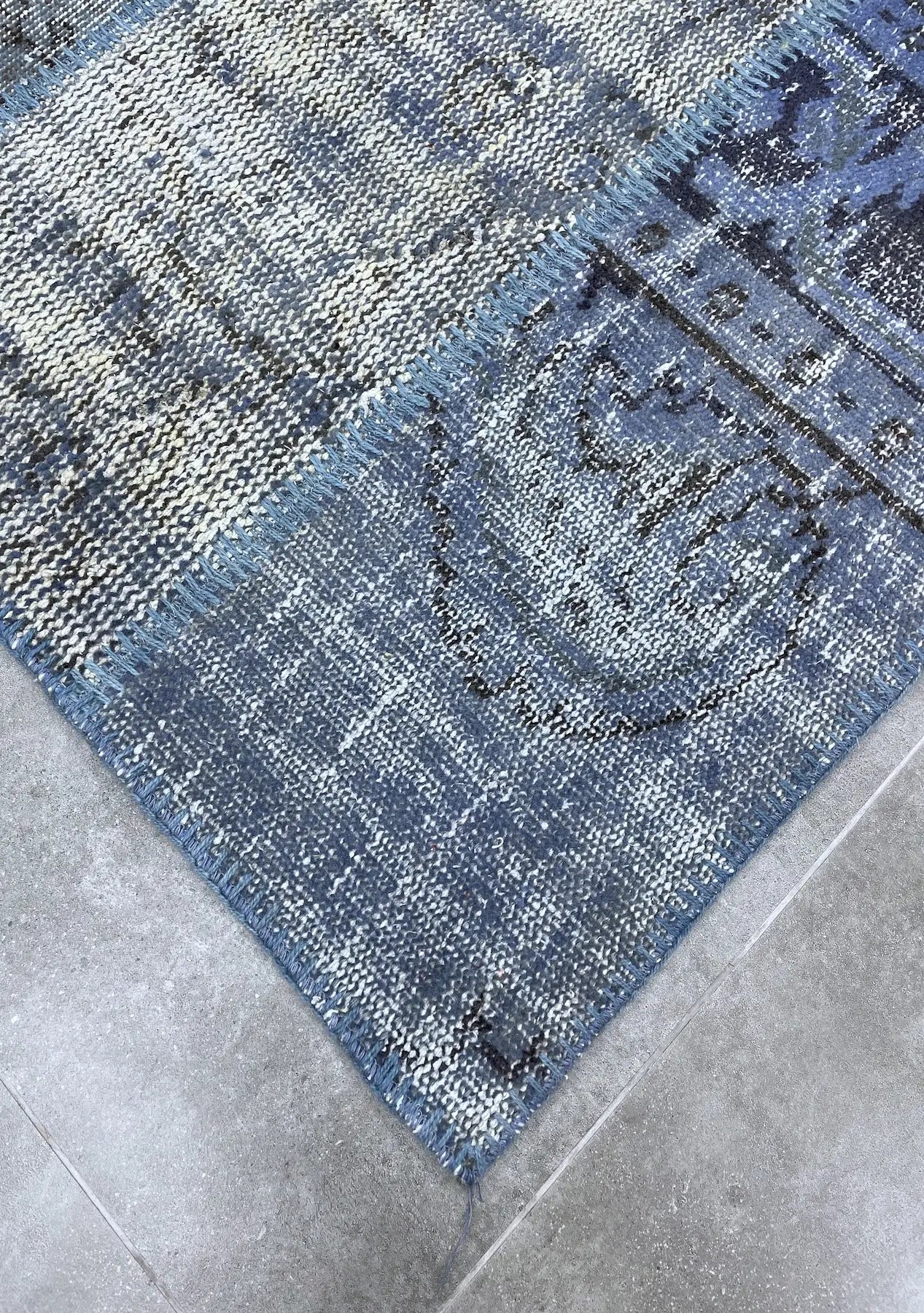 Nanako - Vintage Blue Patchwork Rug - kudenrugs