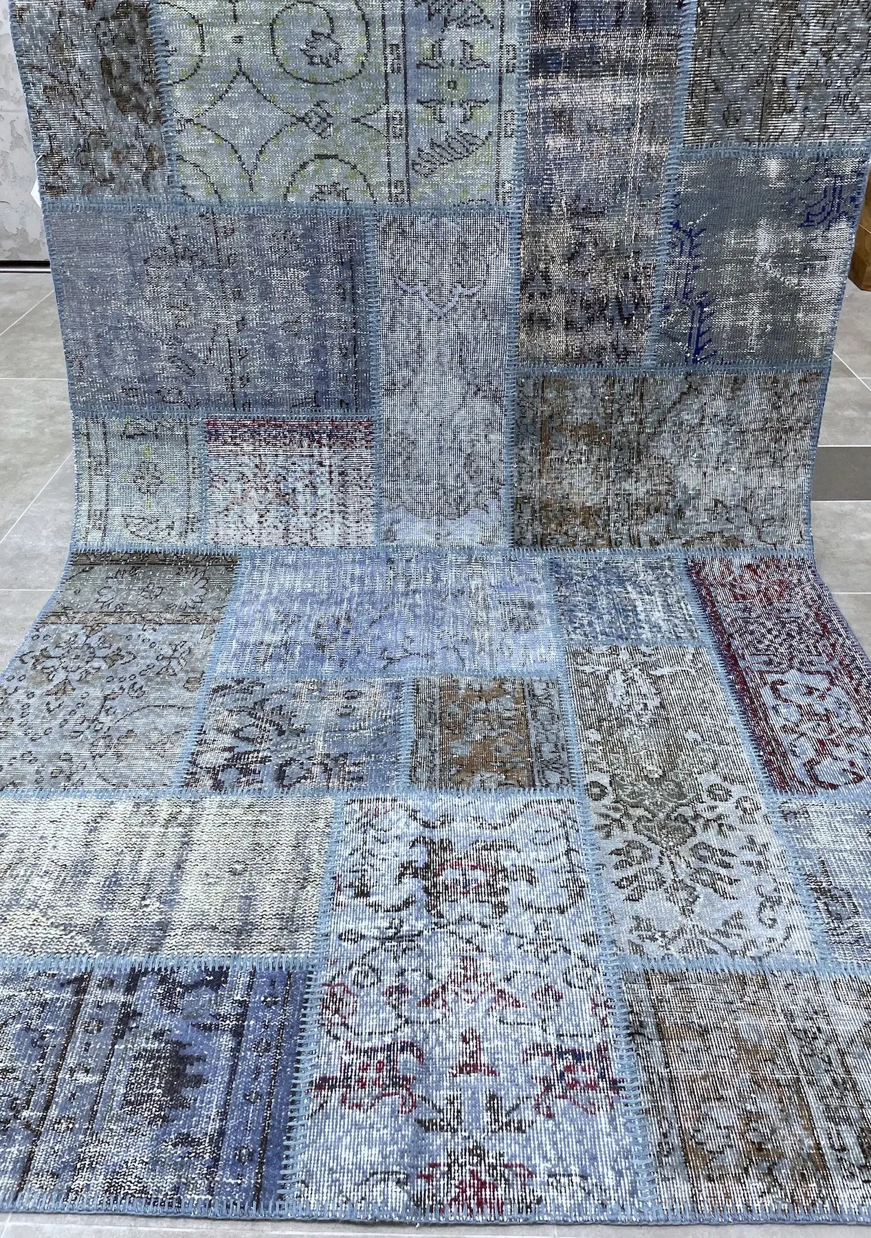 Nanako - Vintage Blue Patchwork Rug - kudenrugs