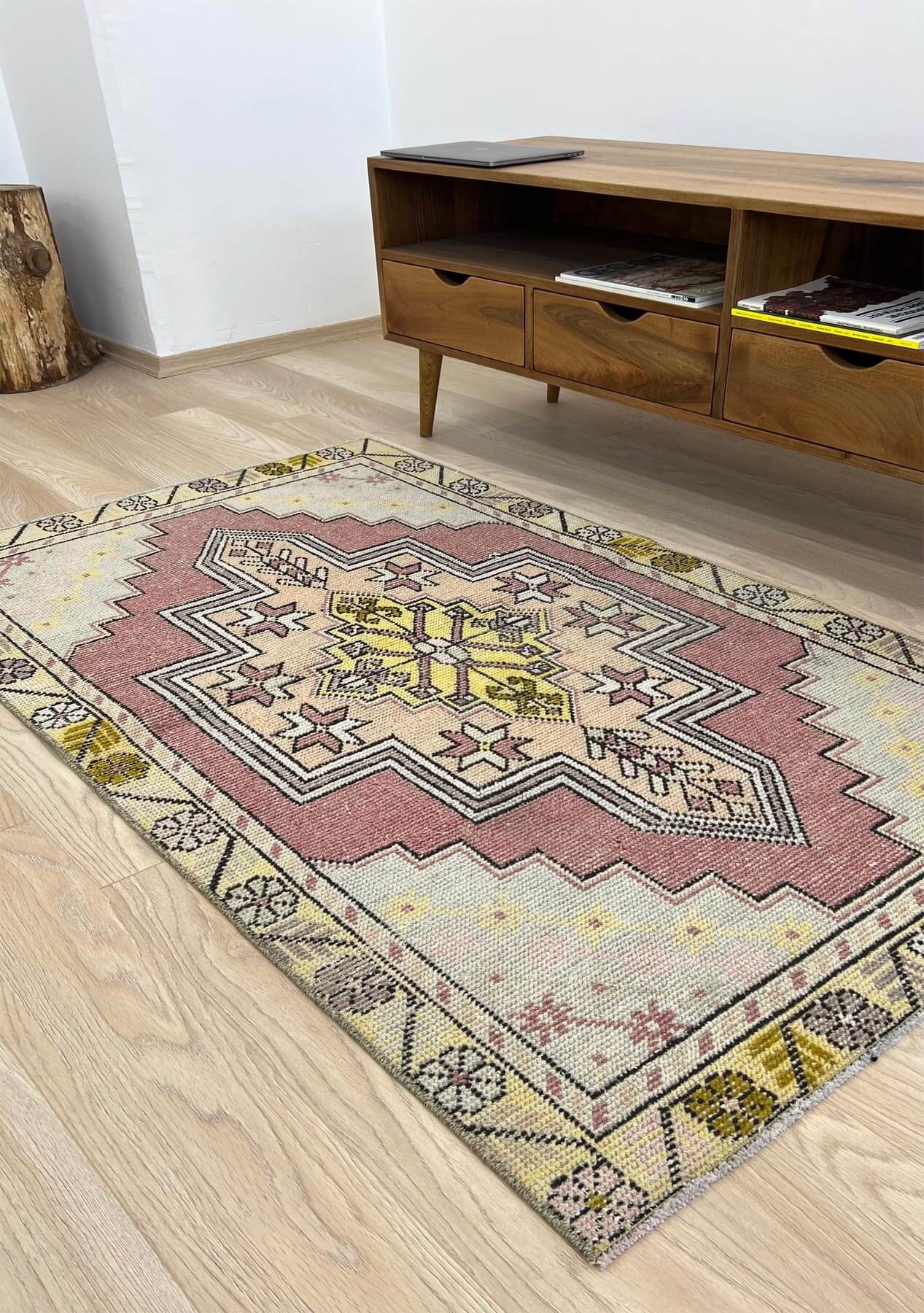 Nancy - Vintage Anatolian Rug - kudenrugs