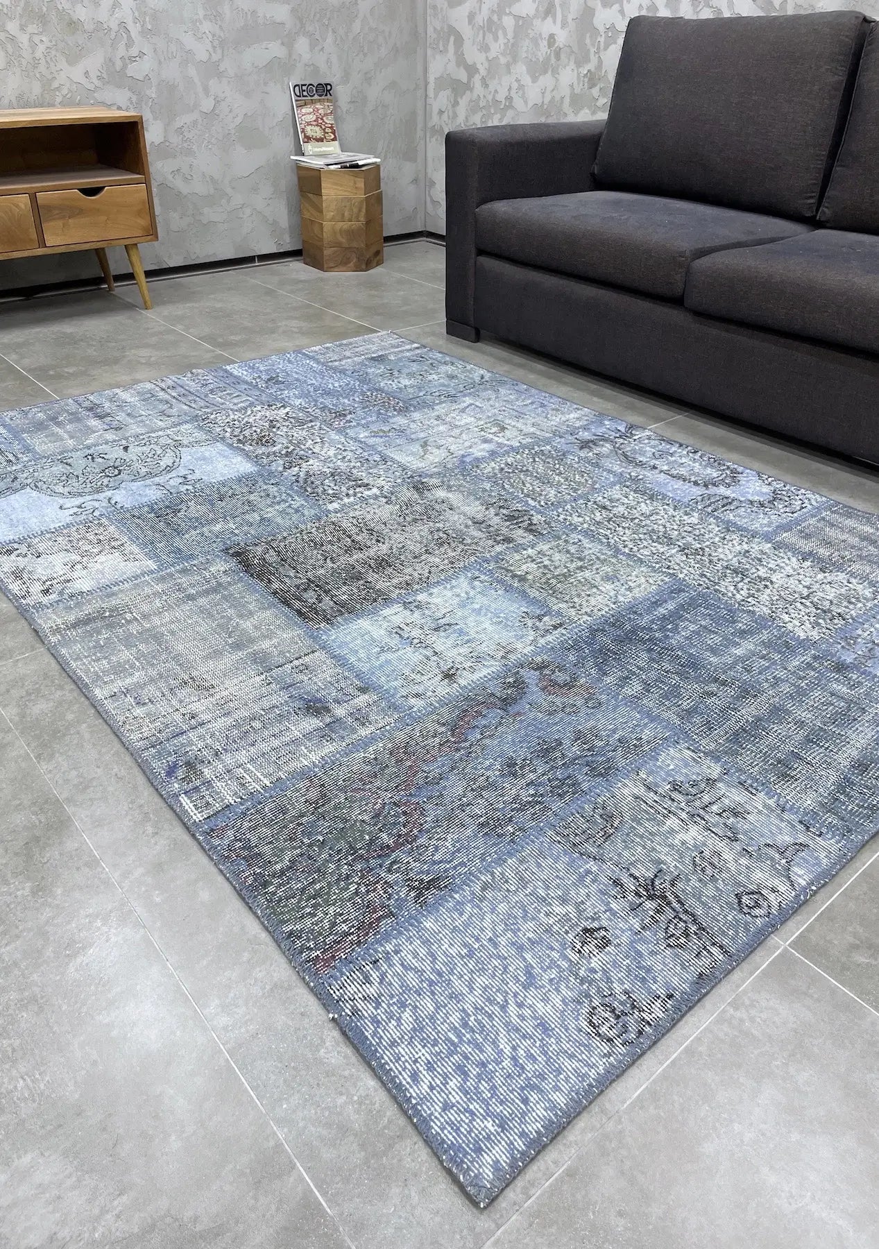 Nanda - Vintage Blue Patchwork Rug - kudenrugs