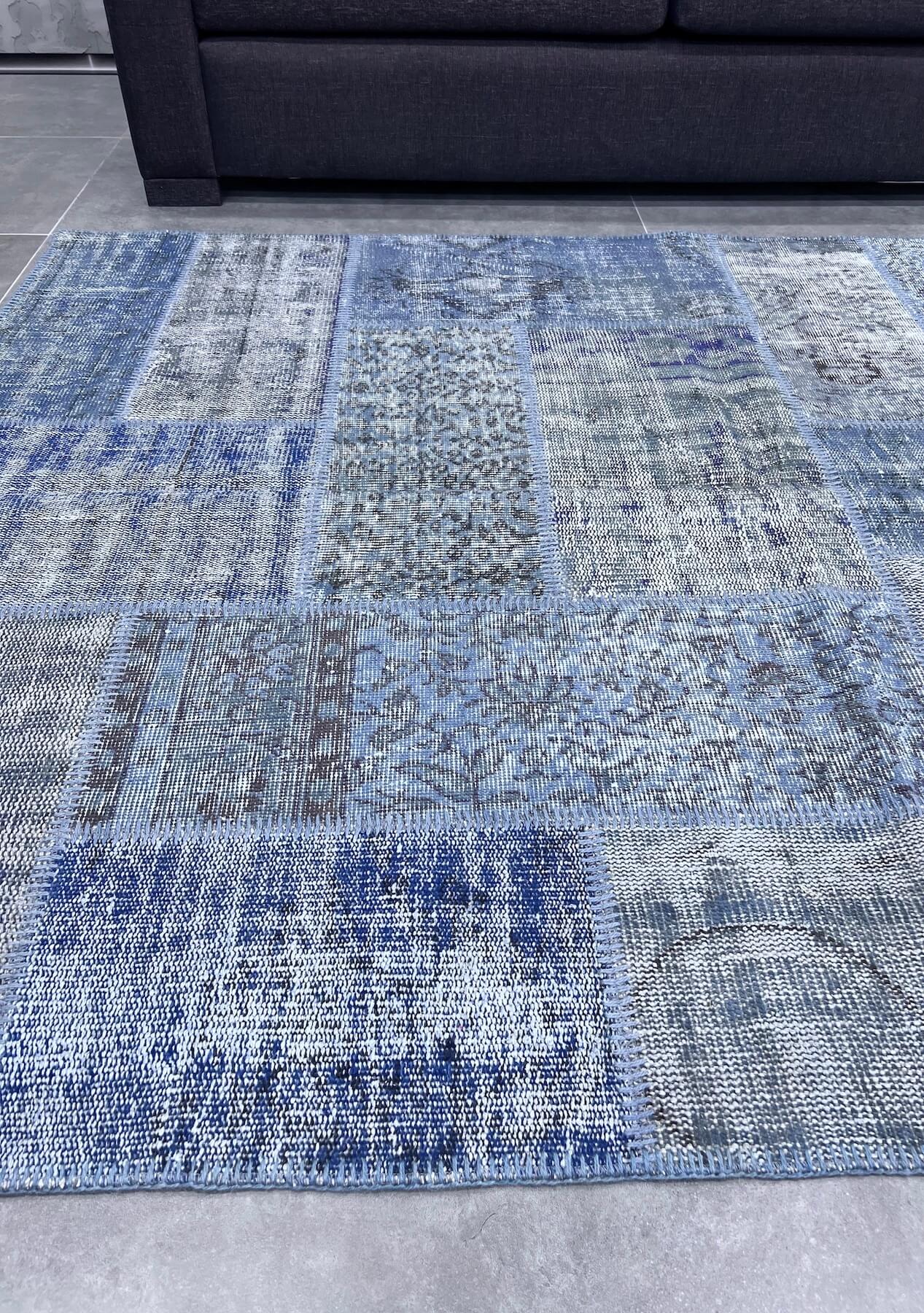 Nataly - Vintage Blue Patchwork Rug - kudenrugs