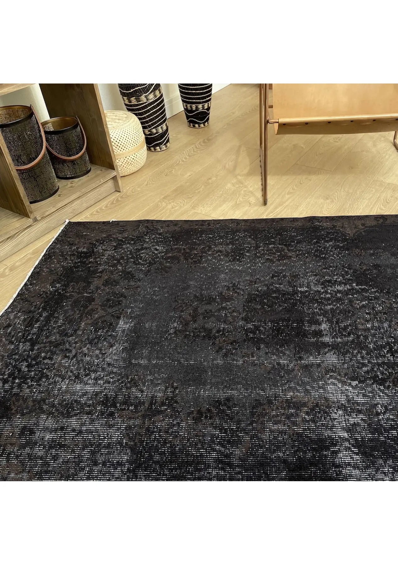 Nevada - Vintage Black Overdyed Rug - kudenrugs