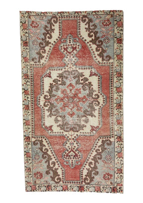 Ottilia - Vintage Anatolian Rug - kudenrugs