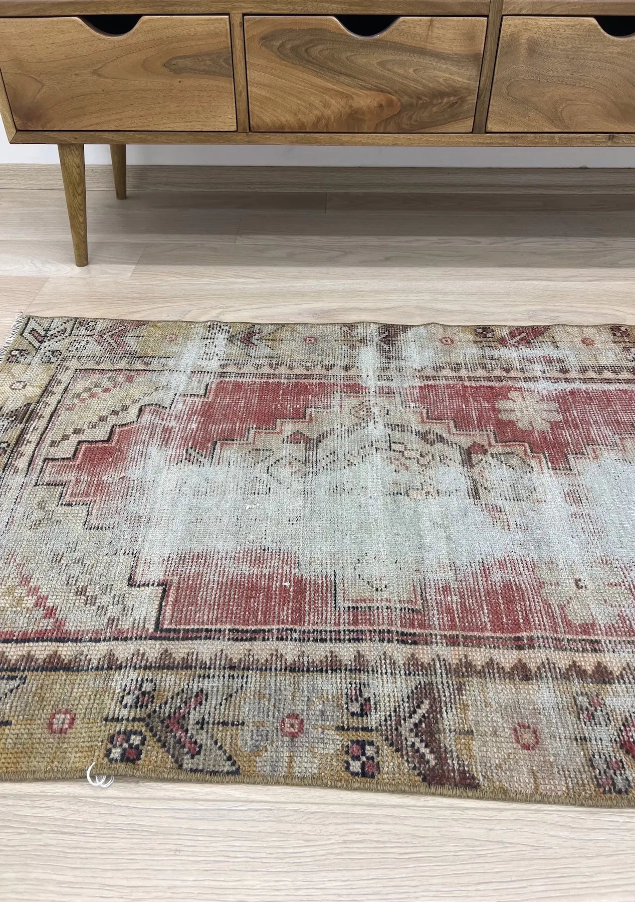 Owena - Vintage Anatolian Rug Runner - kudenrugs