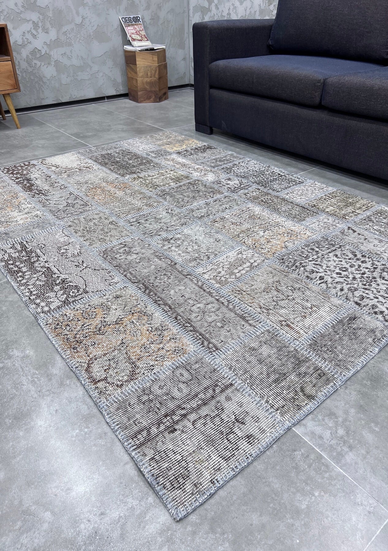 Penelope - Vintage Gray Patchwork Rug - kudenrugs