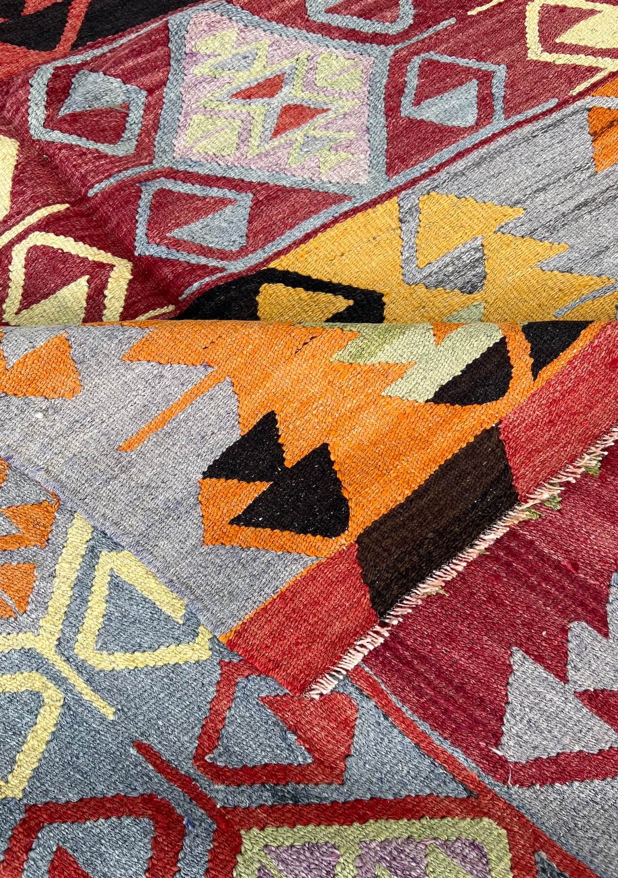 Riya - Multi Color Turkish Kilim Rug - kudenrugs