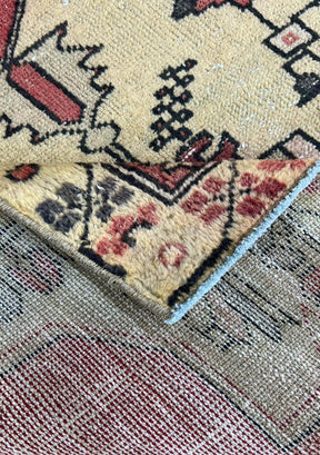 Rosalva - Vintage Anatolian Rug - kudenrugs