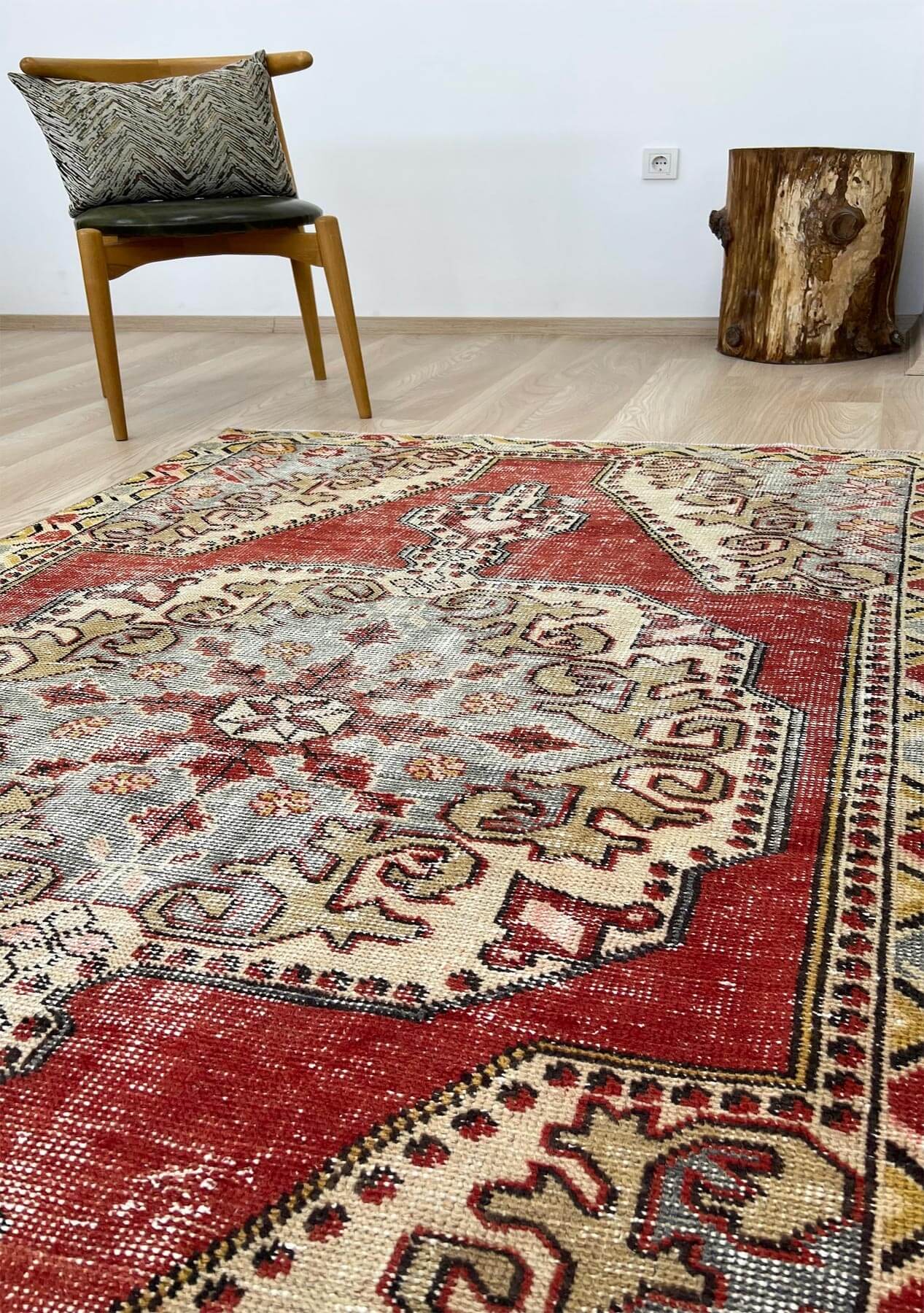 Isobelle - Vintage Anatolian Rug - kudenrugs