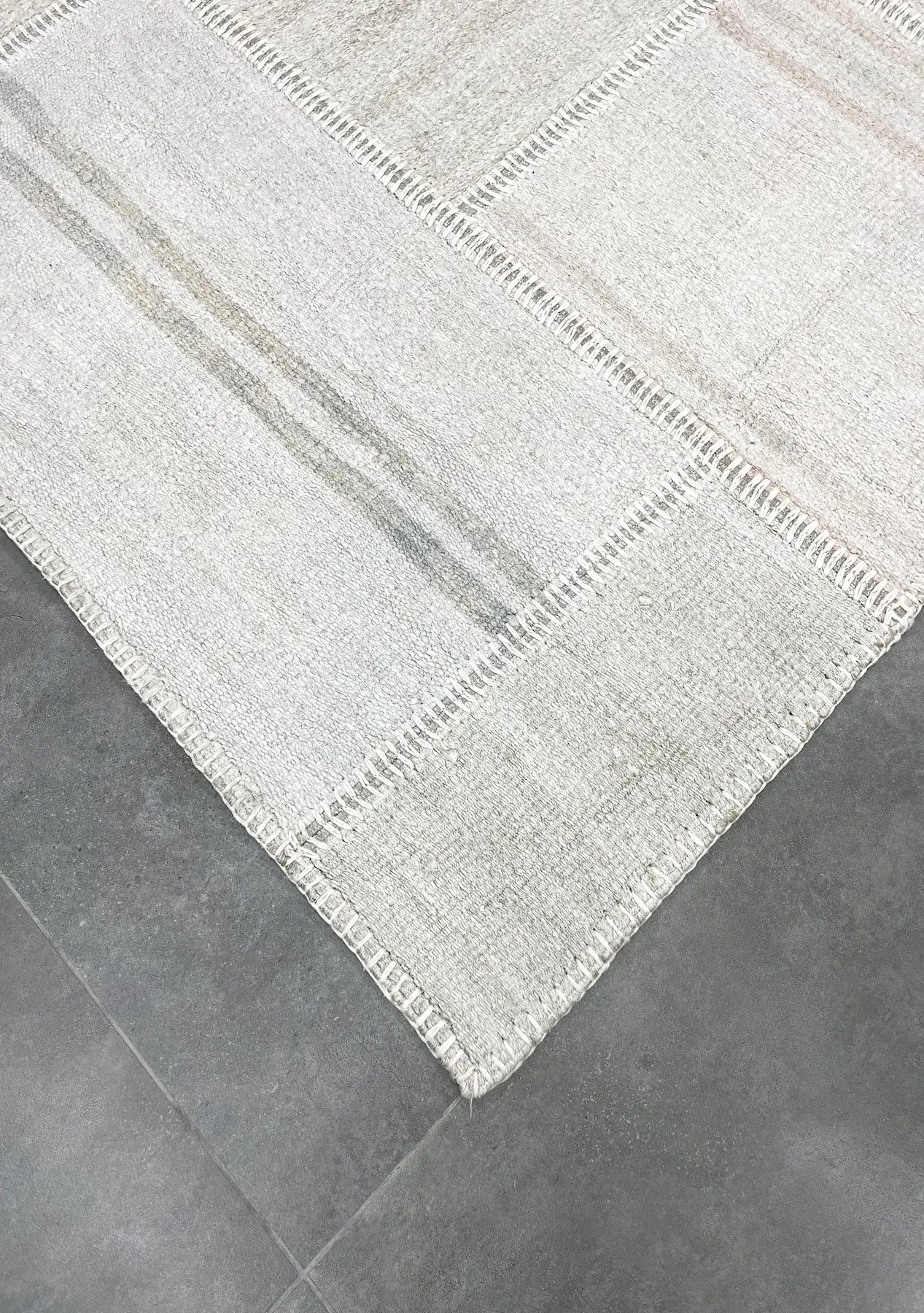 Sachy - Vintage Beige Patchwork Rug - kudenrugs