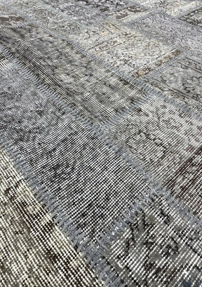 Saiun - Vintage Gray Patchwork Rug - kudenrugs