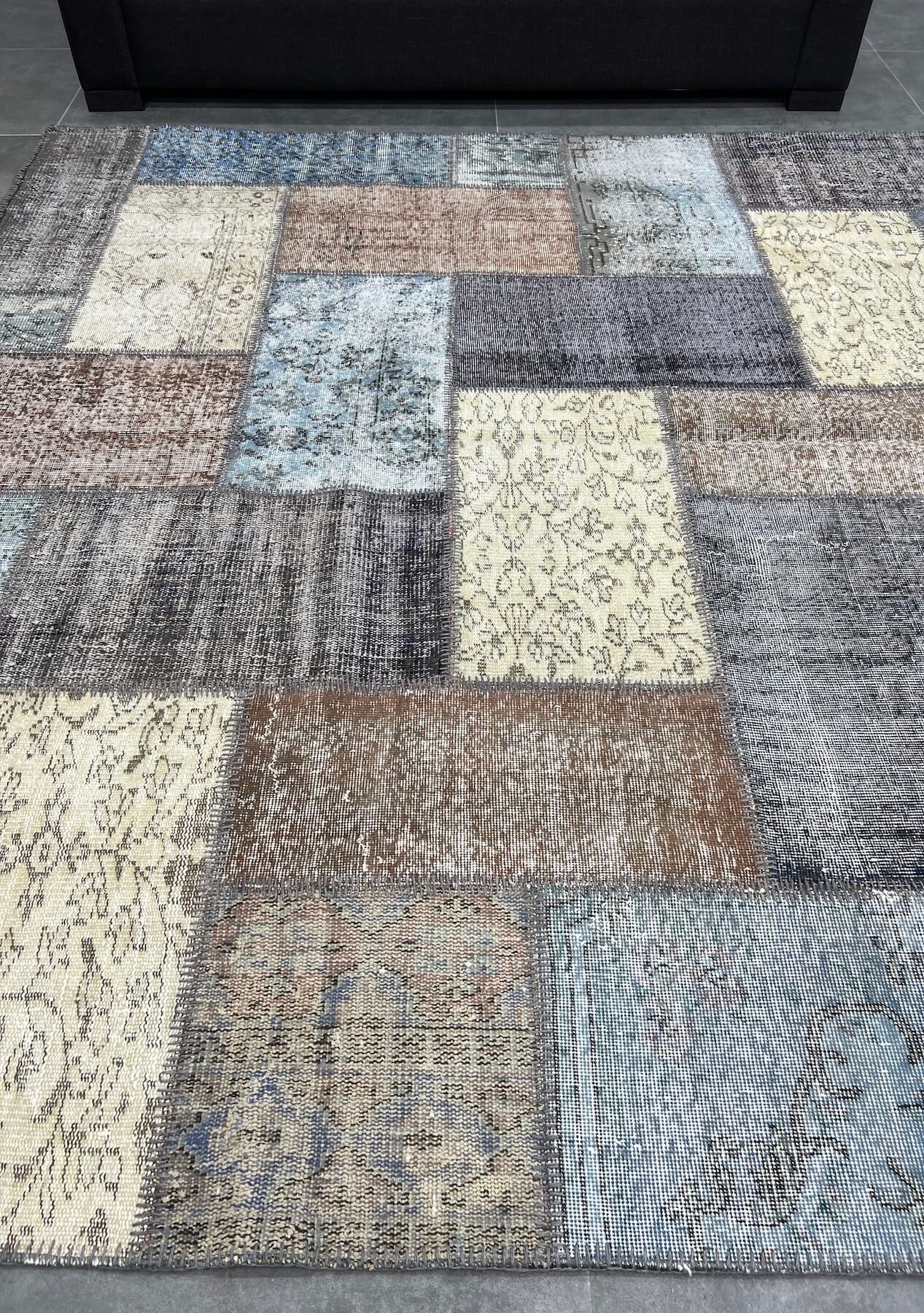 Sherlyn - Vintage Multi Color Patchwork Rug - kudenrugs