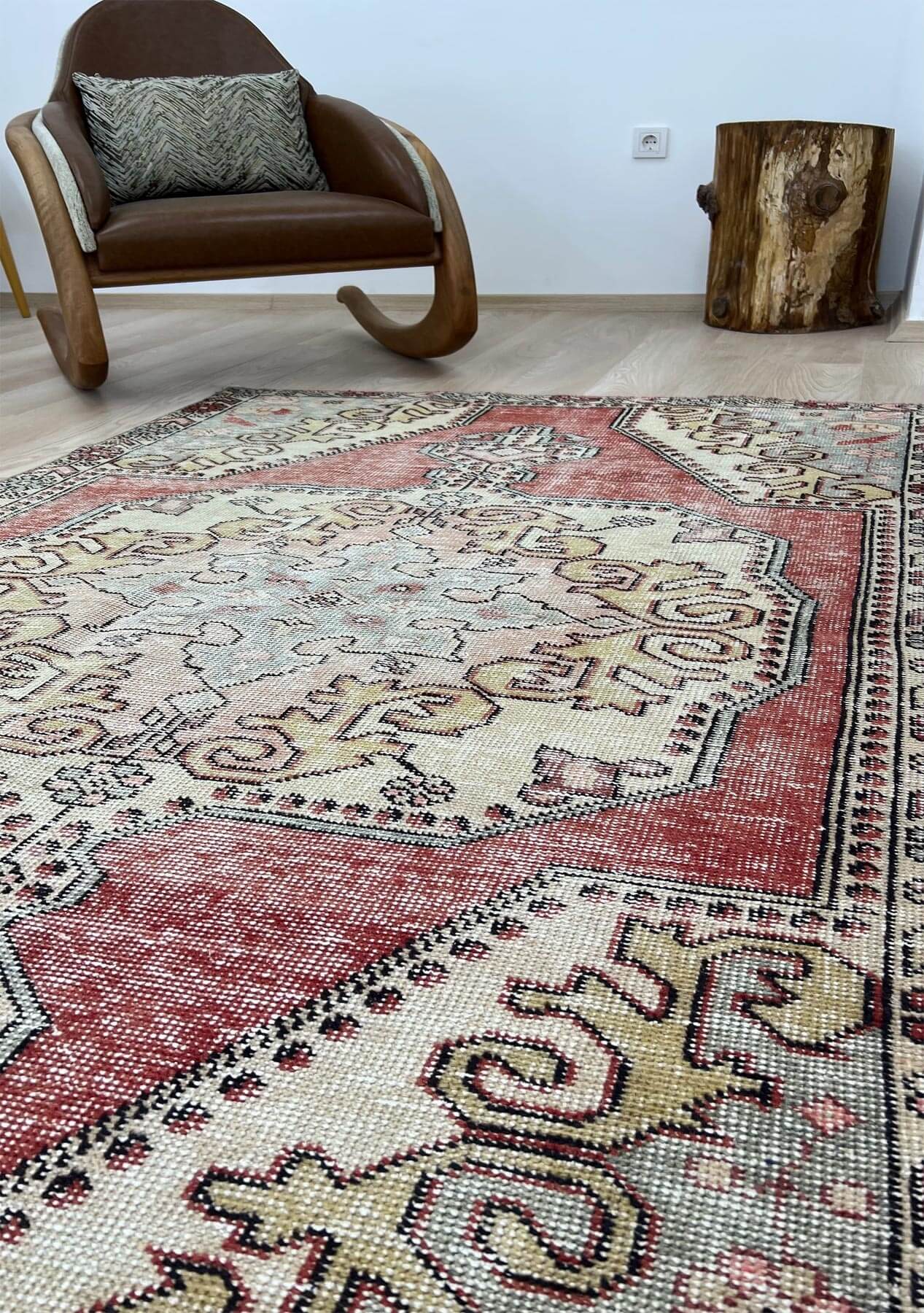 Stella - Vintage Anatolian Rug - kudenrugs