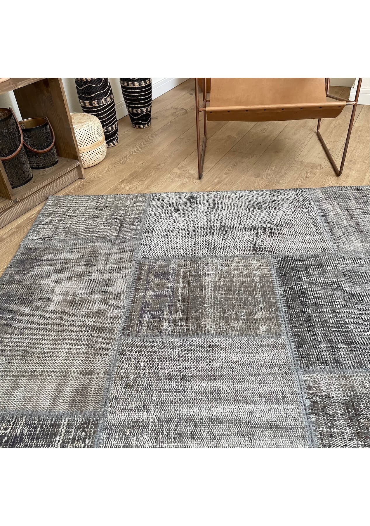 Susan - Vintage Gray Patchwork Rug - kudenrugs