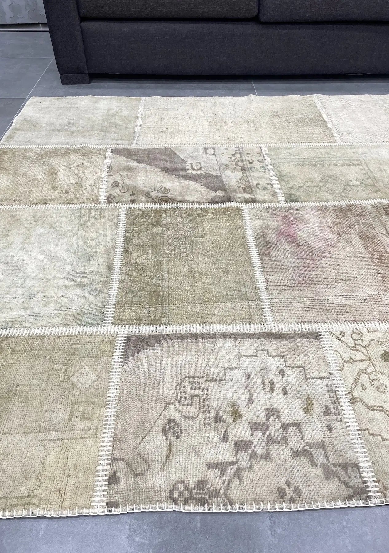 Tacy - Vintage Beige Patchwork Rug - kudenrugs