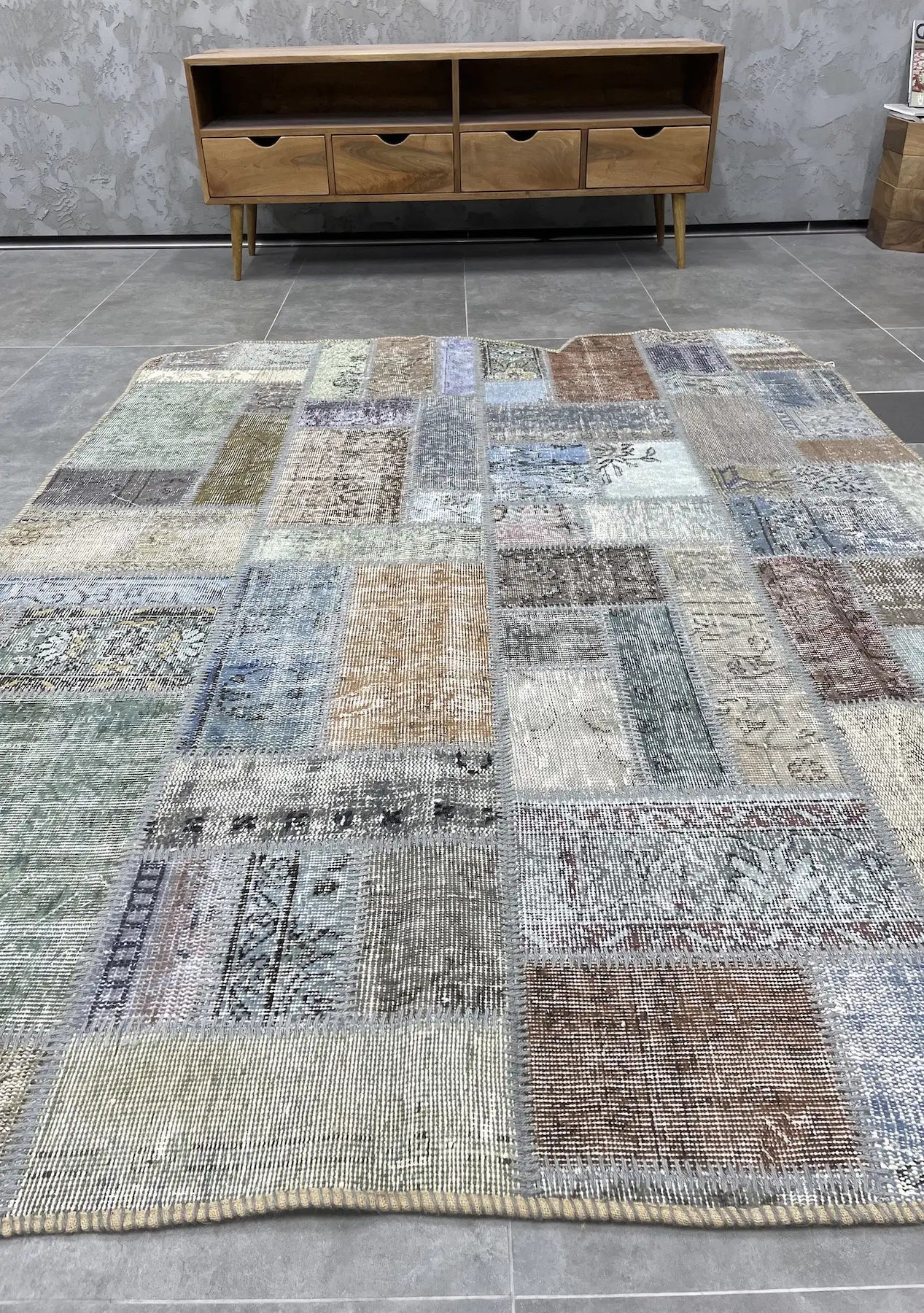 Tadi - Vintage Multi Color Patchwork Rug - kudenrugs