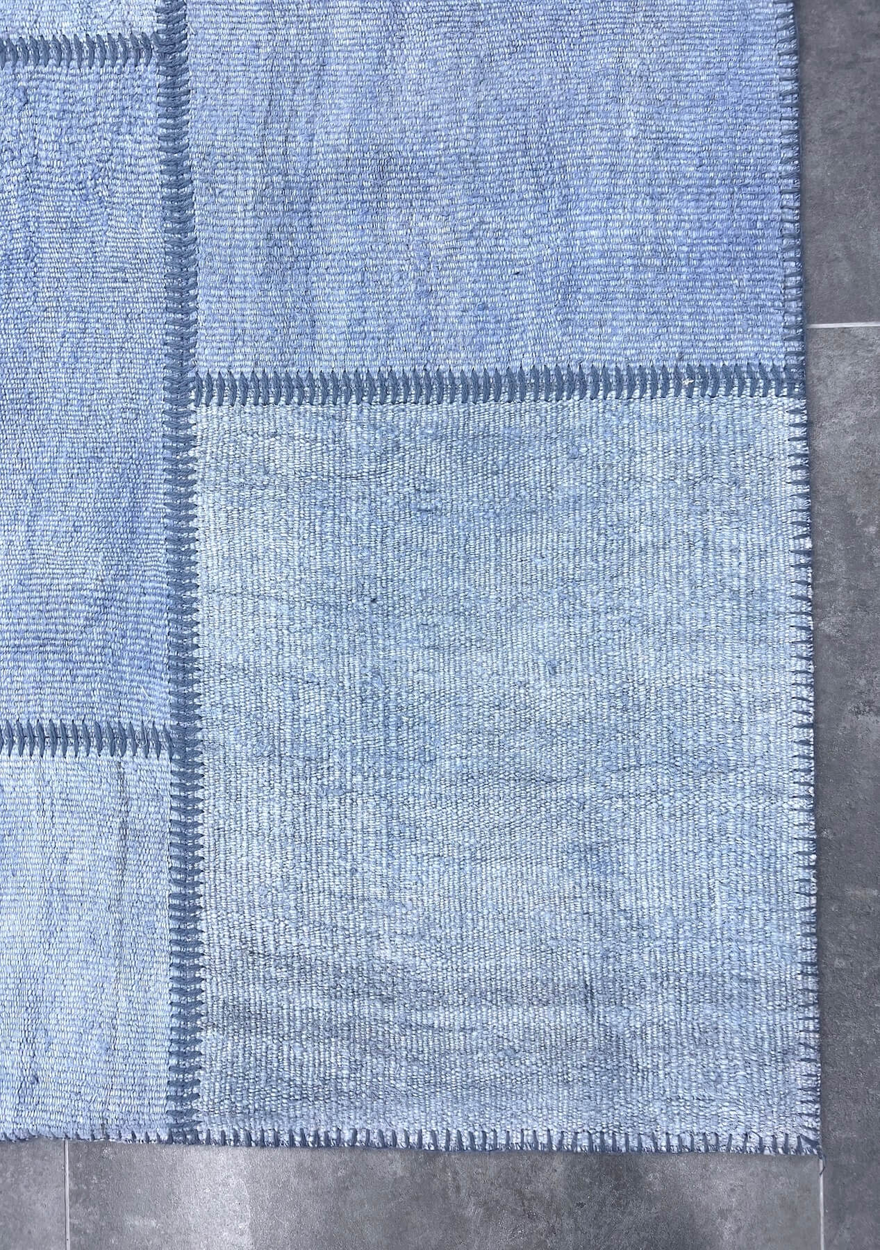 Tamia - Vintage Blue Patchwork Rug - kudenrugs