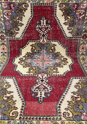 Tianna - Vintage Anatolian Rug - kudenrugs