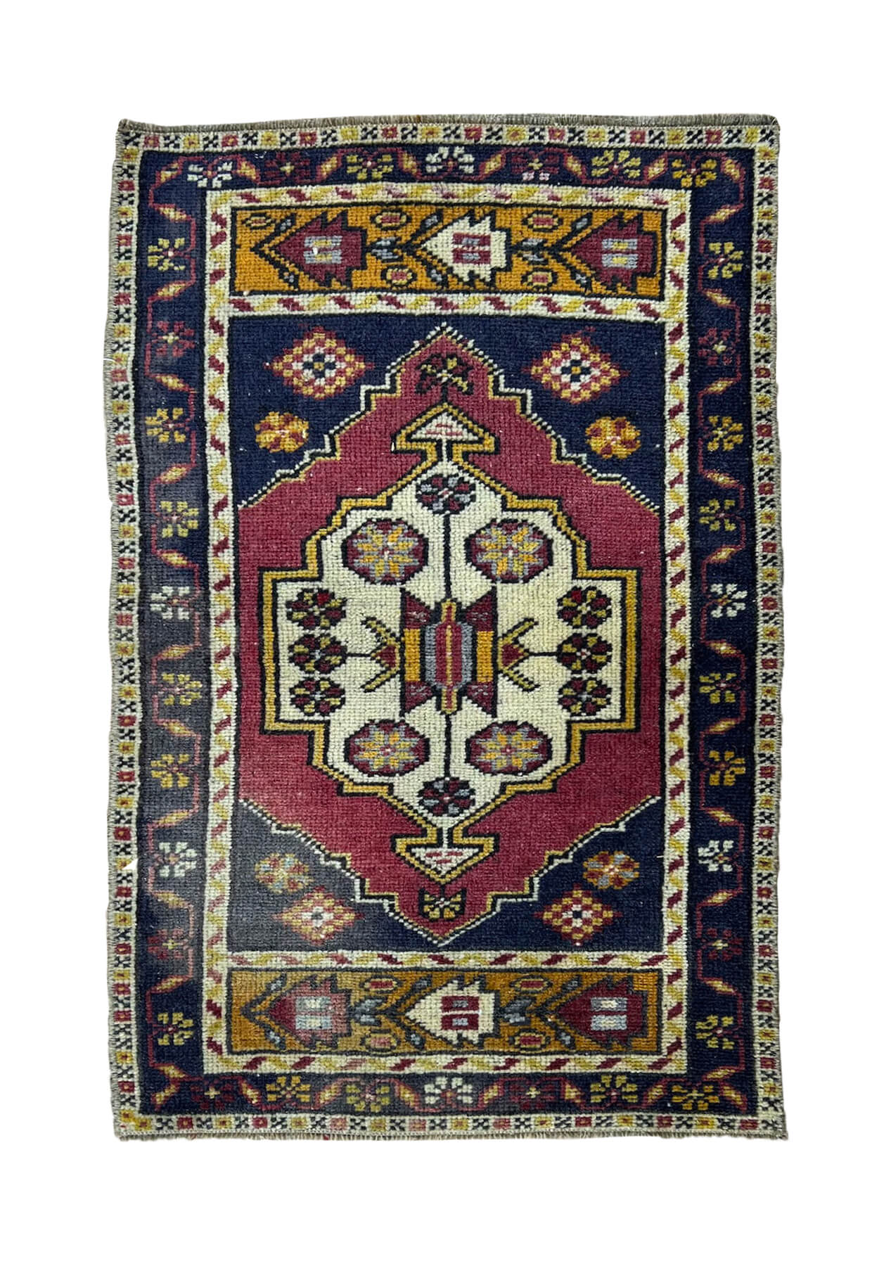 Valeria - Vintage Mini Red Area Rug - kudenrugs