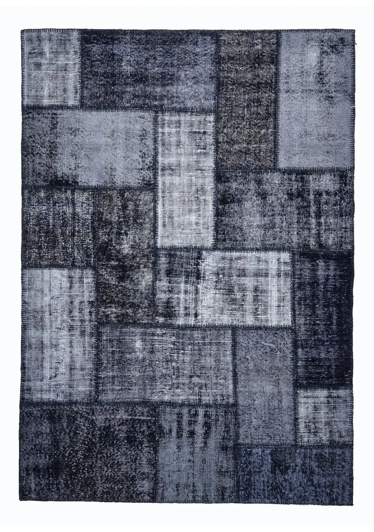 Vimala - Vintage Black Patchwork Rug - kudenrugs