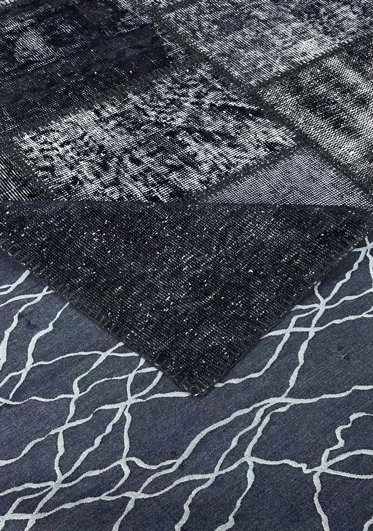 Virdis - Vintage Black Patchwork Rug - kudenrugs