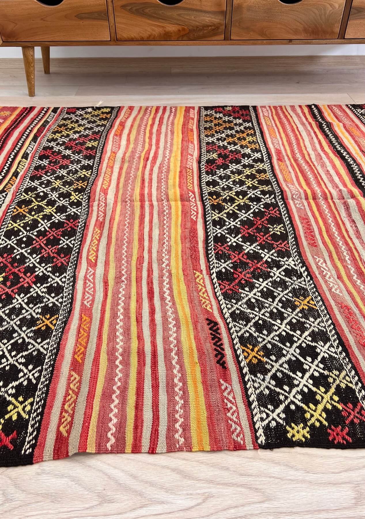 Yaritza - Multi Color Turkish Kilim Rug - kudenrugs