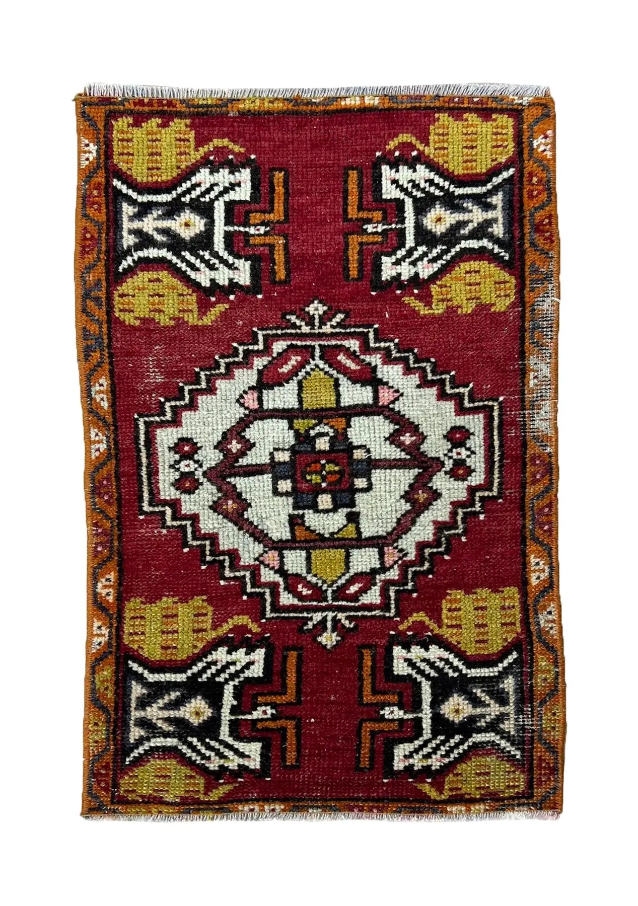 Yashaswini - Vintage Mini Red Area Rug - kudenrugs