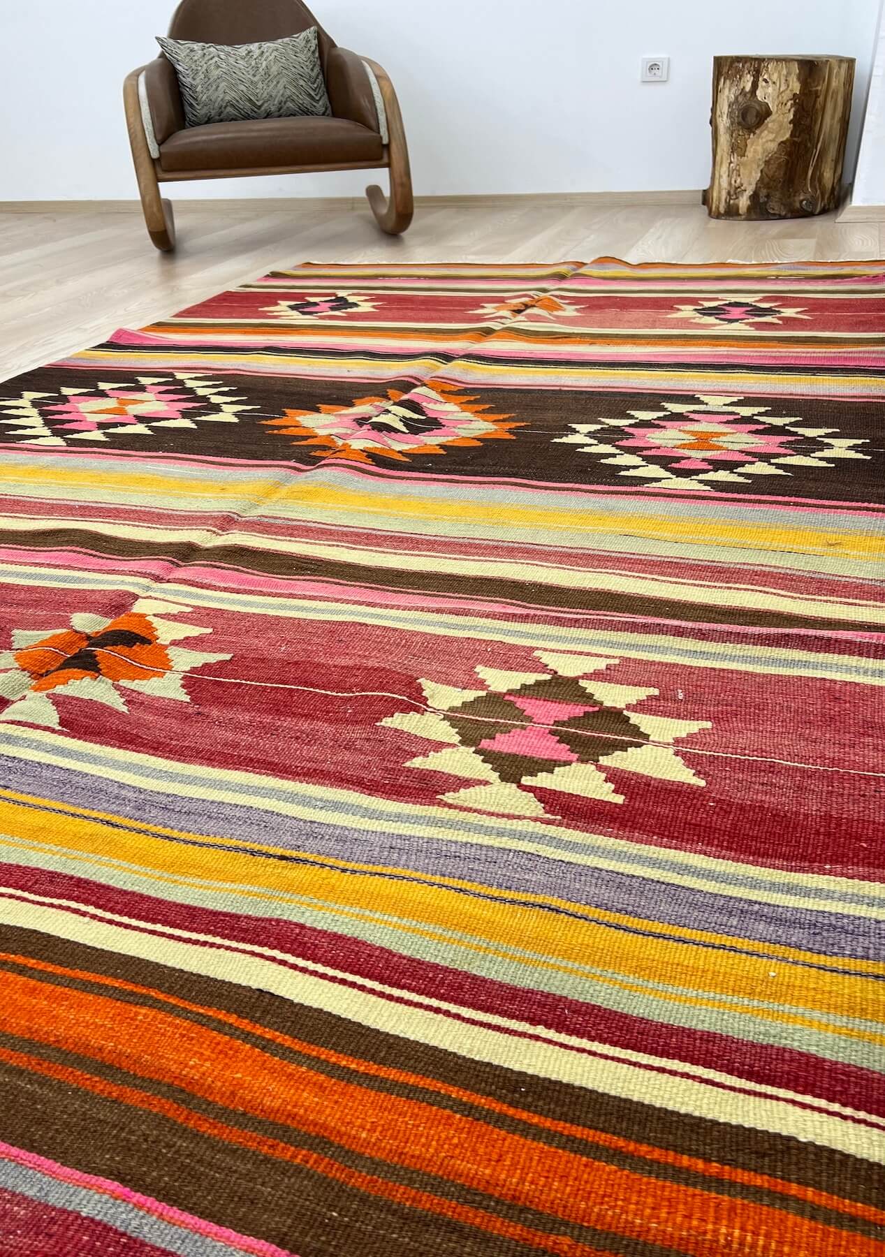 Yoselin - Red Turkish Kilim Rug - kudenrugs