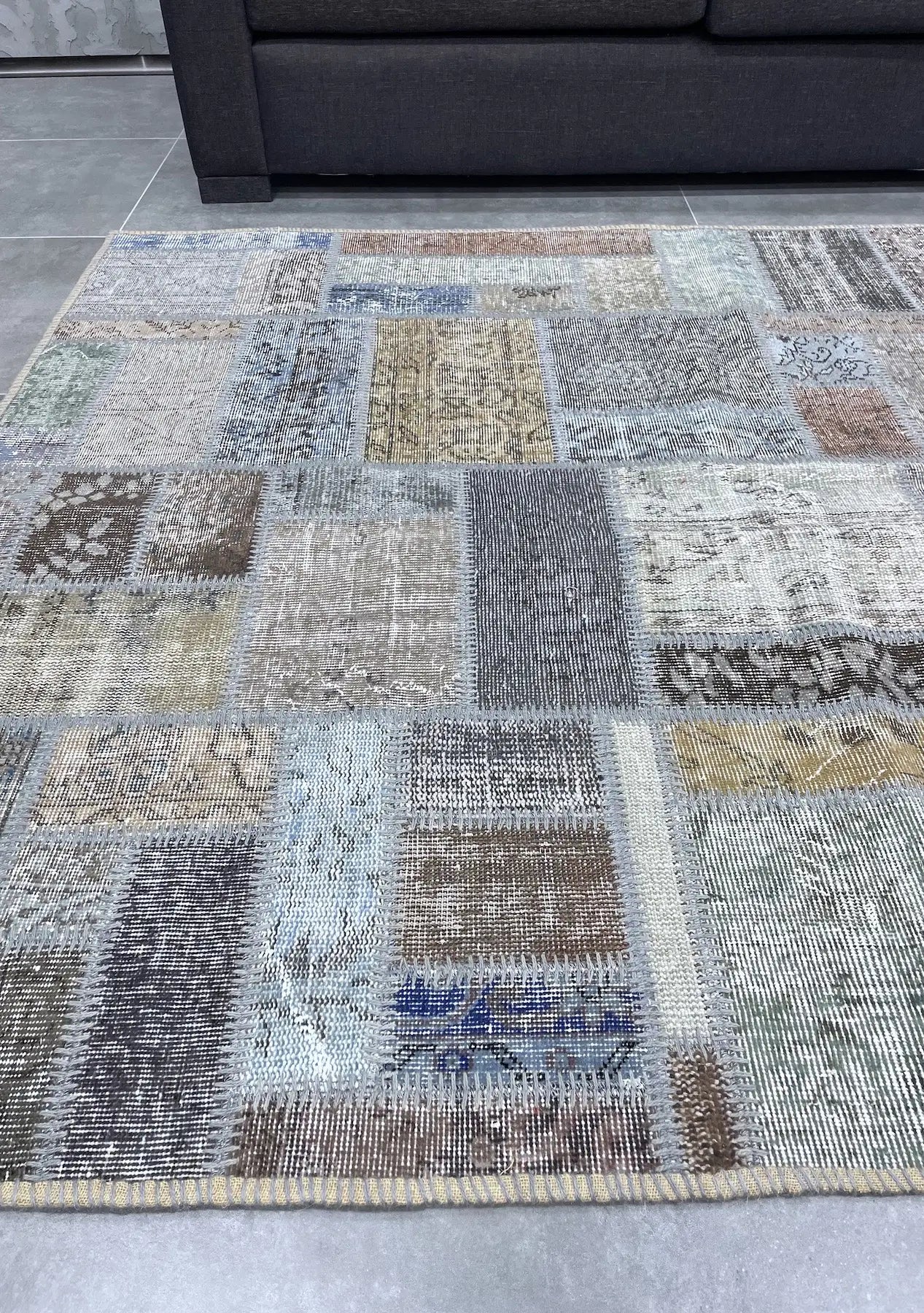 Zaide - Vintage Multi Color Patchwork Rug - kudenrugs