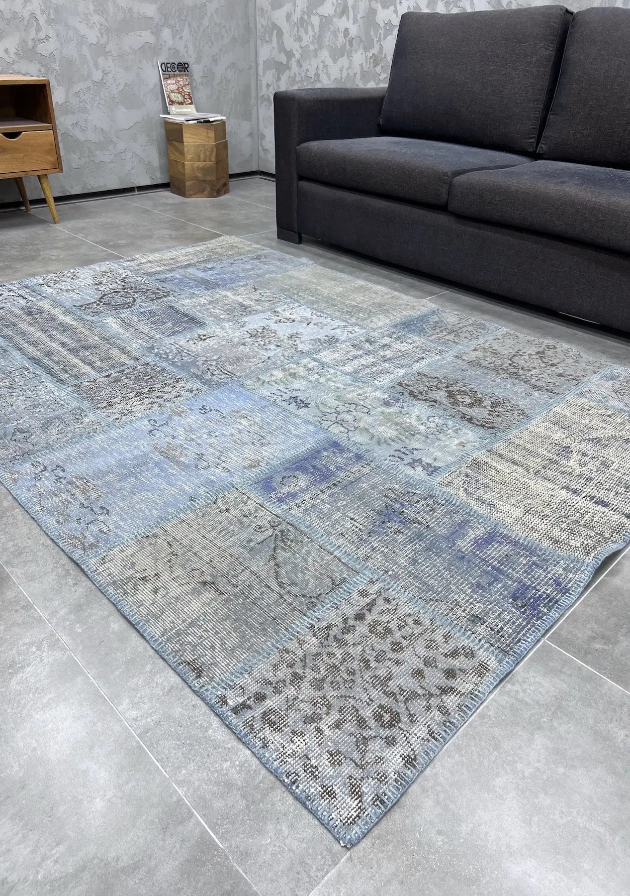 Zannah - Vintage Blue Patchwork Rug - kudenrugs