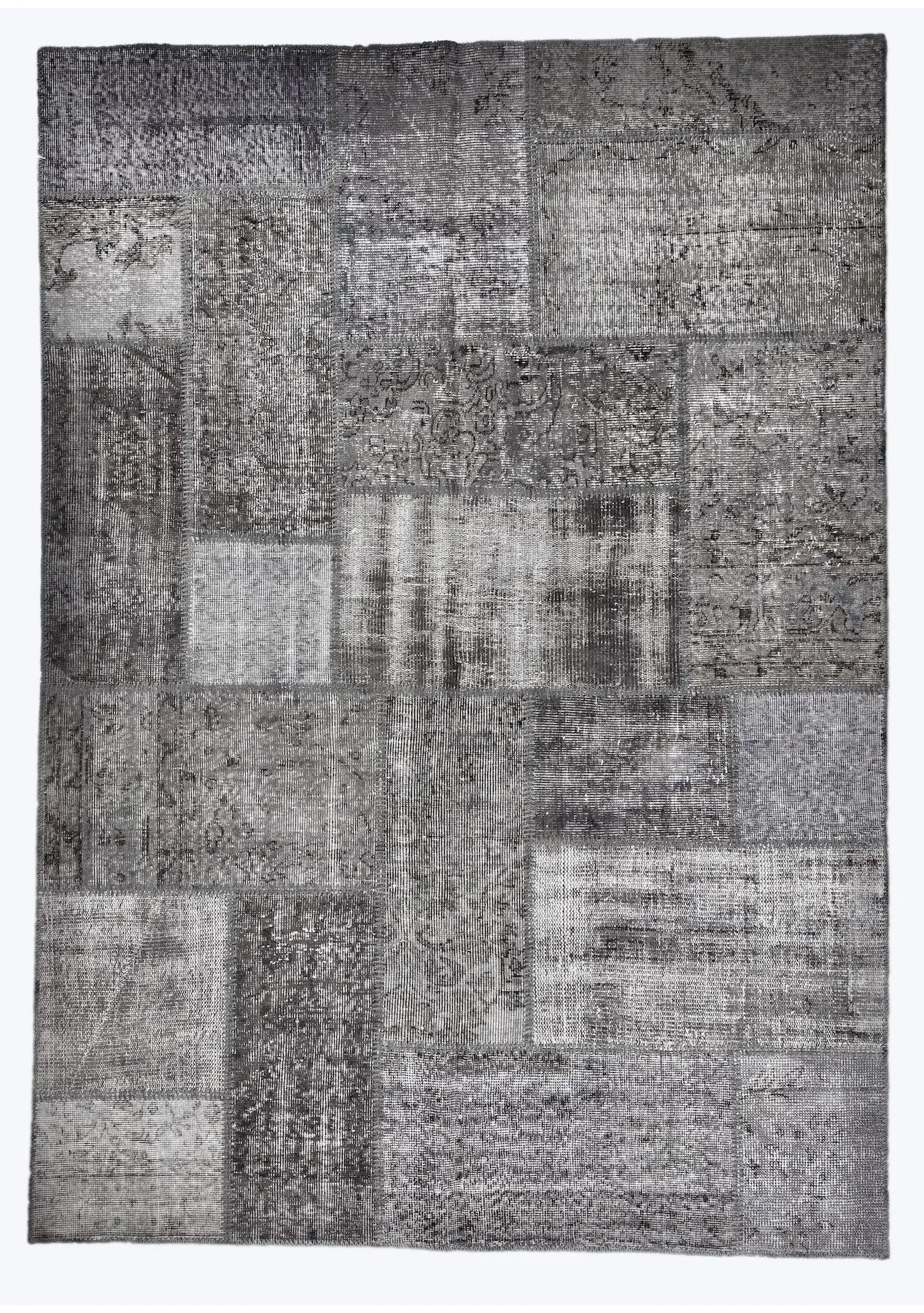 Zarita - Vintage Gray Patchwork Rug - kudenrugs