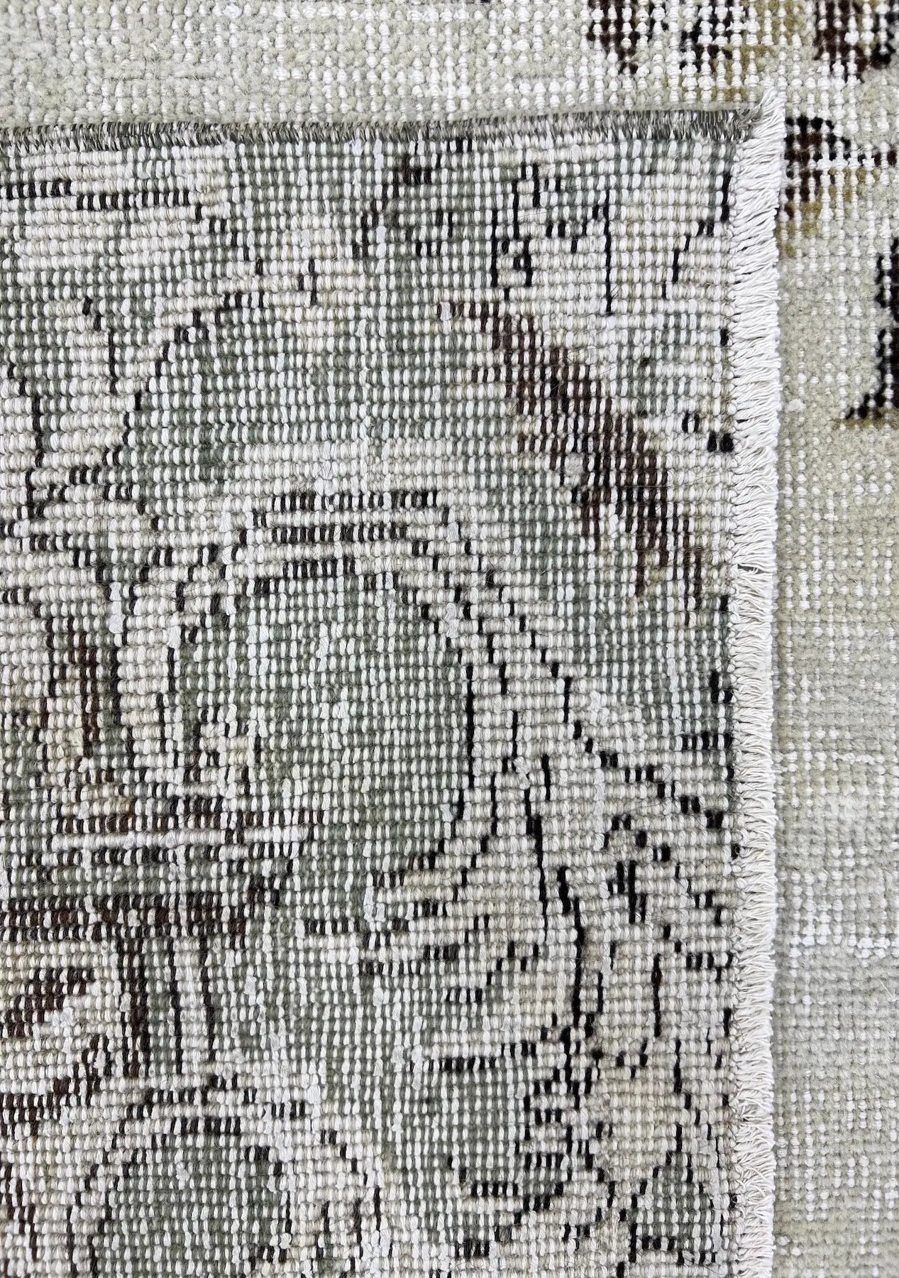 Zariyah - Vintage Beige Antique Washed Rug - kudenrugs